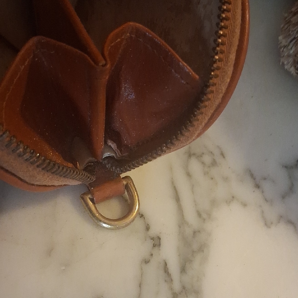 Dooney & Bourke Brown Leather Coin Purse - Picture 10 of 12